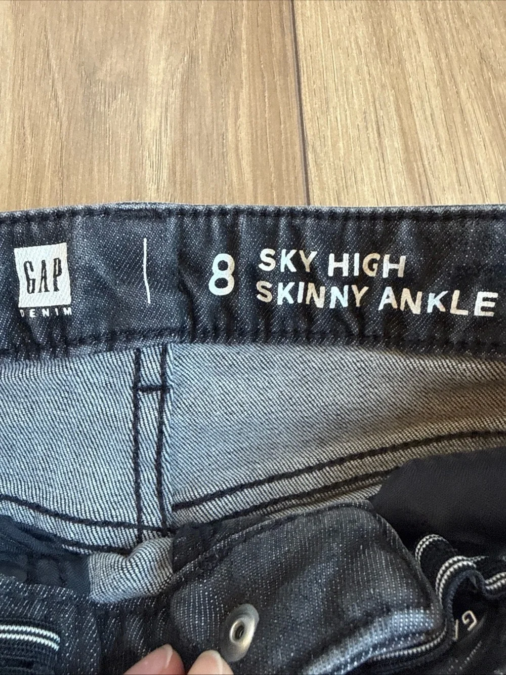 Gap kids girls denim black stretch Jeggings size 8 EUC Raw Hem Adjustable Waist